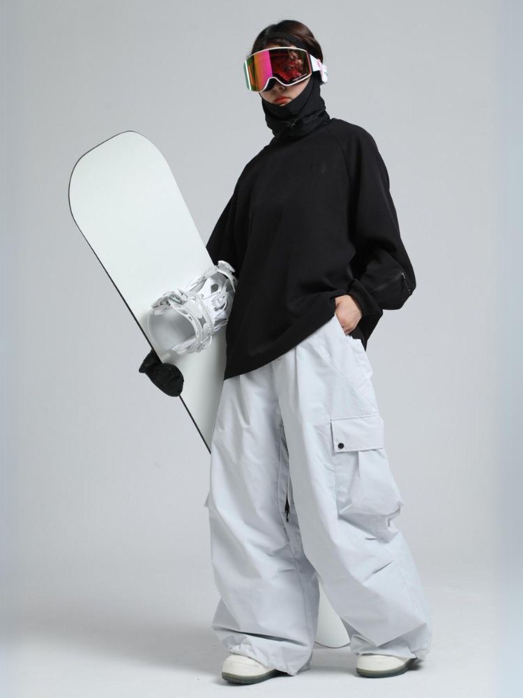 Women's Baggy Cargo Snowboard Pants