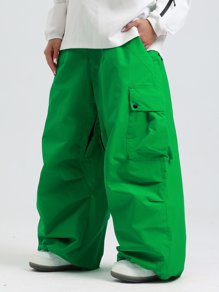 Women's Baggy Cargo Snowboard Pants