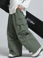 Women's Baggy Cargo Snowboard Pants
