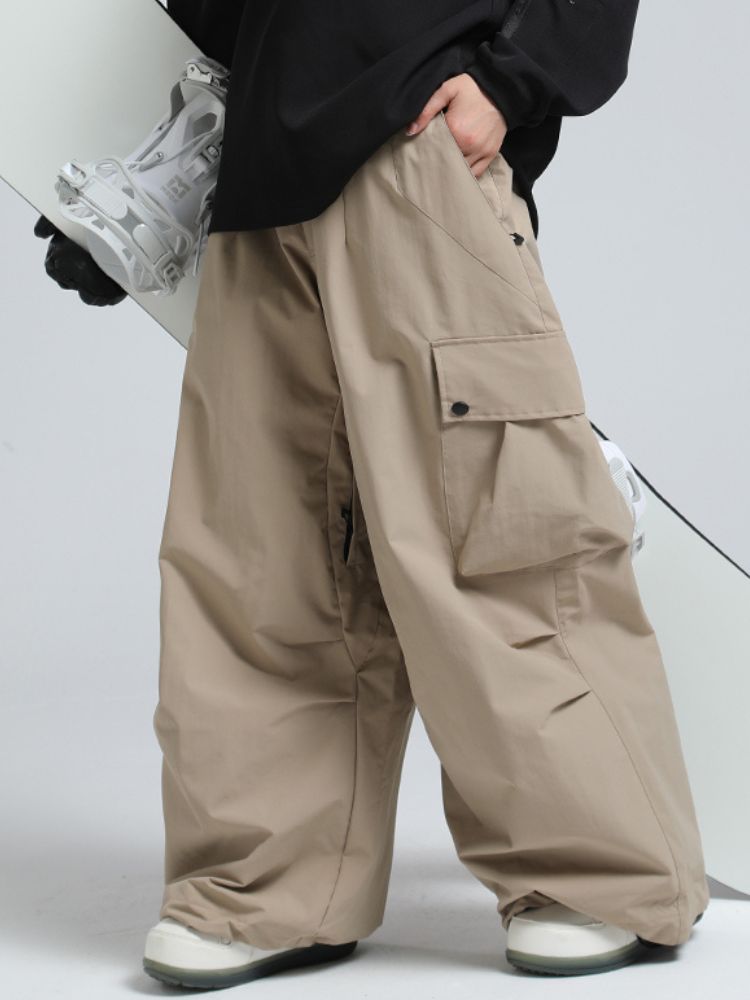 Women's Baggy Cargo Snowboard Pants