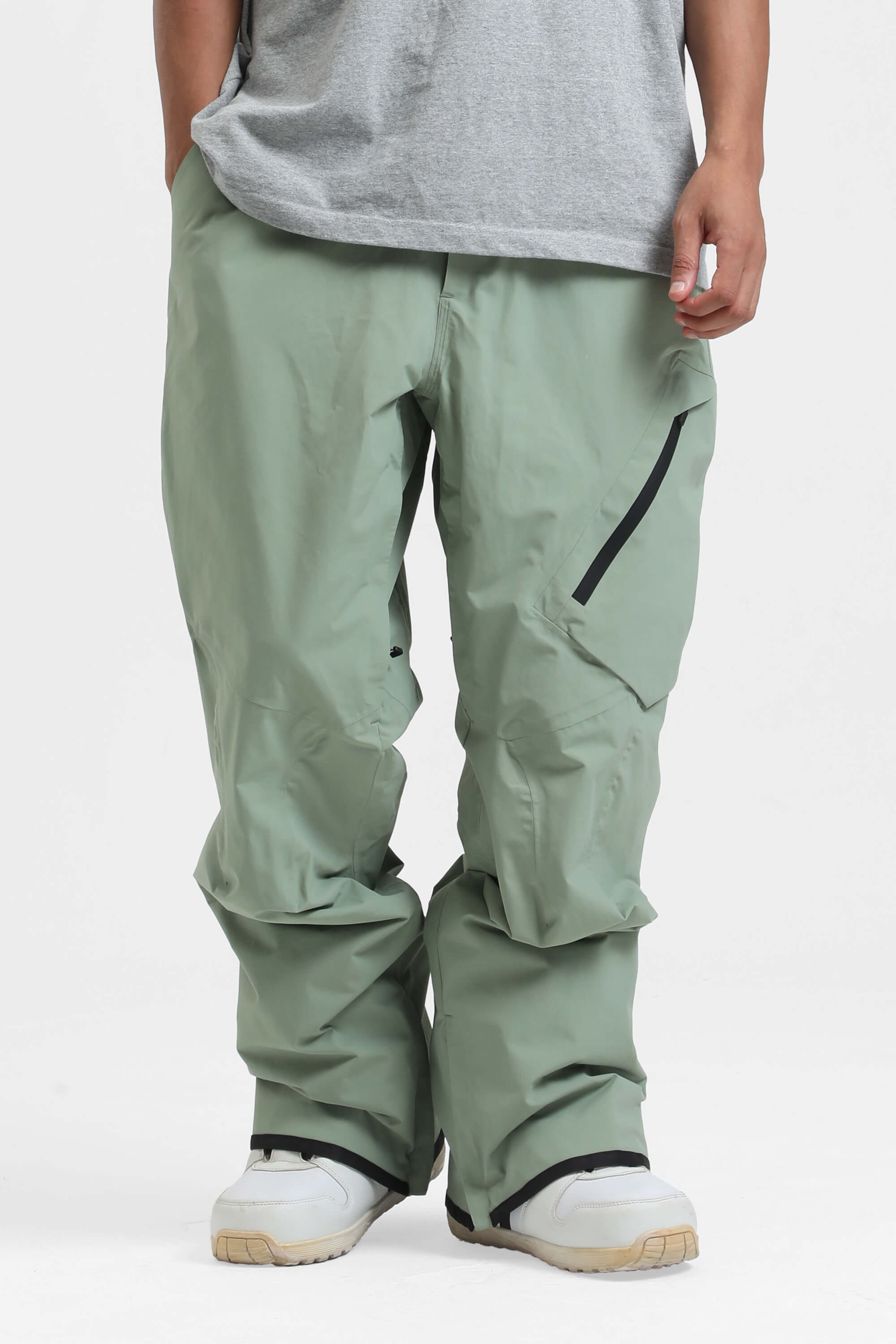 Men's Red Multi-Pocket Vented Ski Pants Baggy Snow Pants