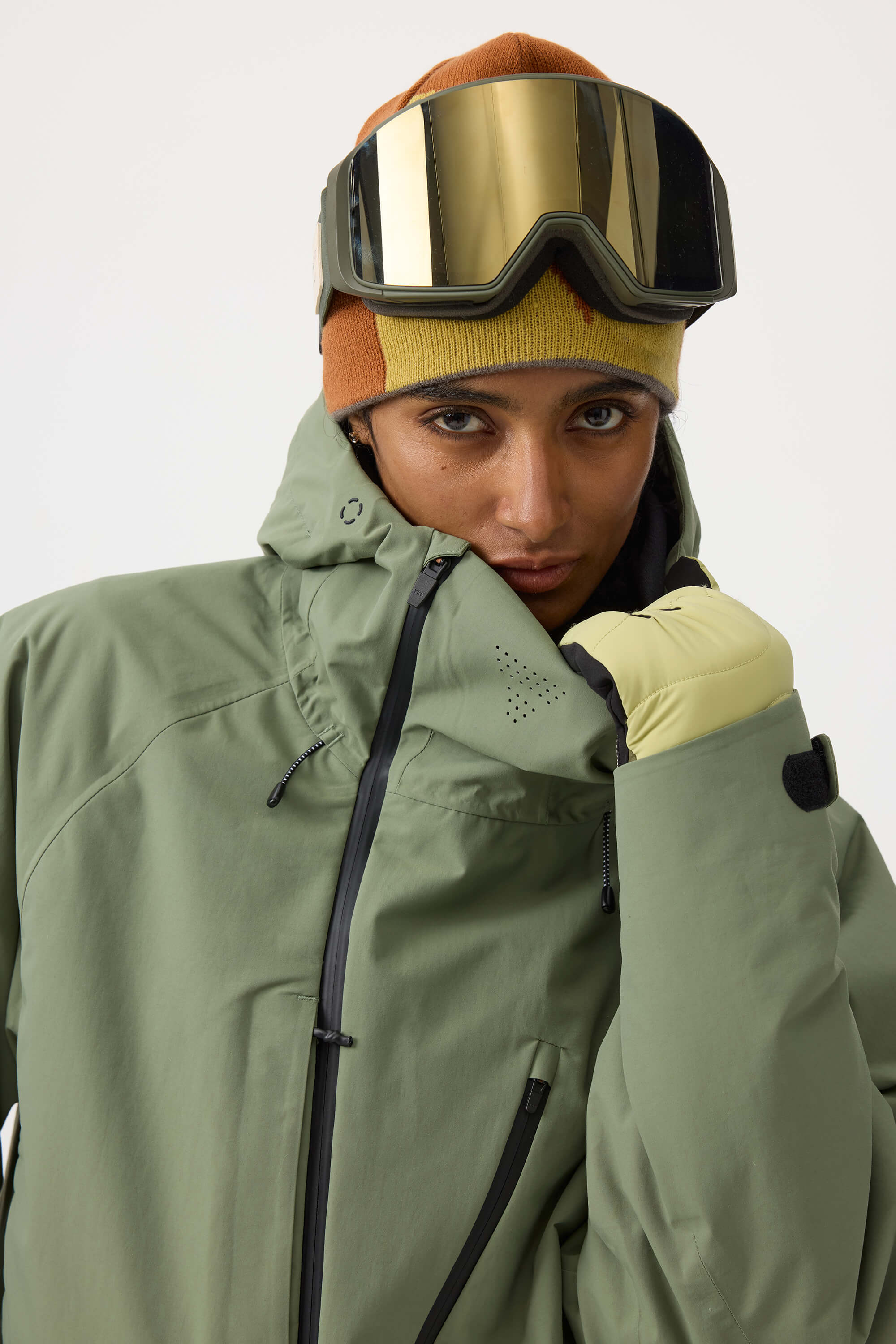 Women's Army Green Multi-Pocket Face-Vented Ski Jacket Fully Waterproof Snow Jacket Secondary image