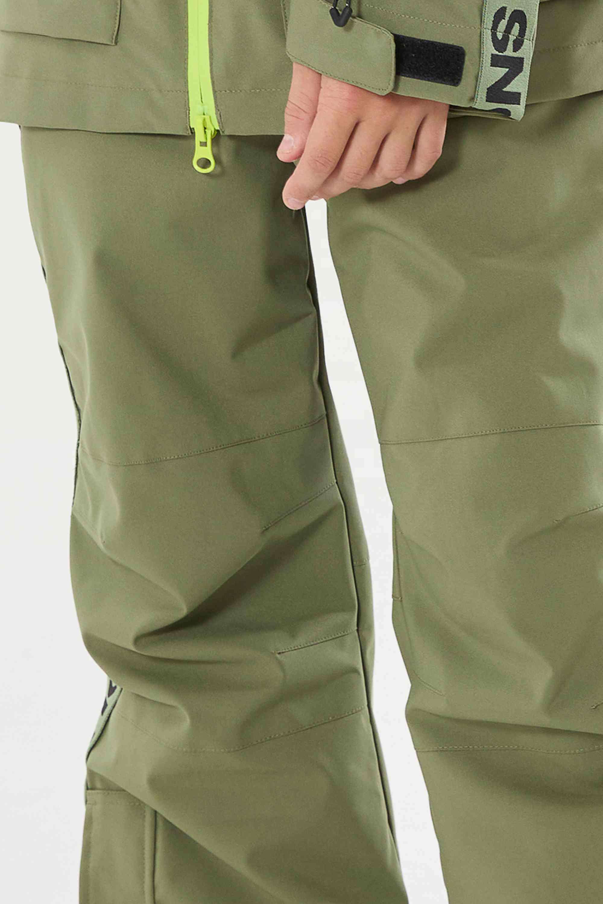 Army Green Insulated Ski Pants With Suspenders Snow Pants