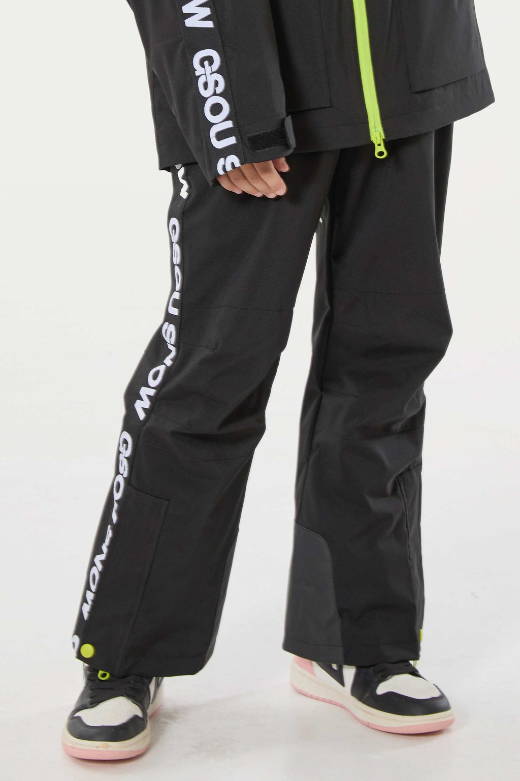 Khaki Insulated Ski Pants With Suspenders Snow Pants