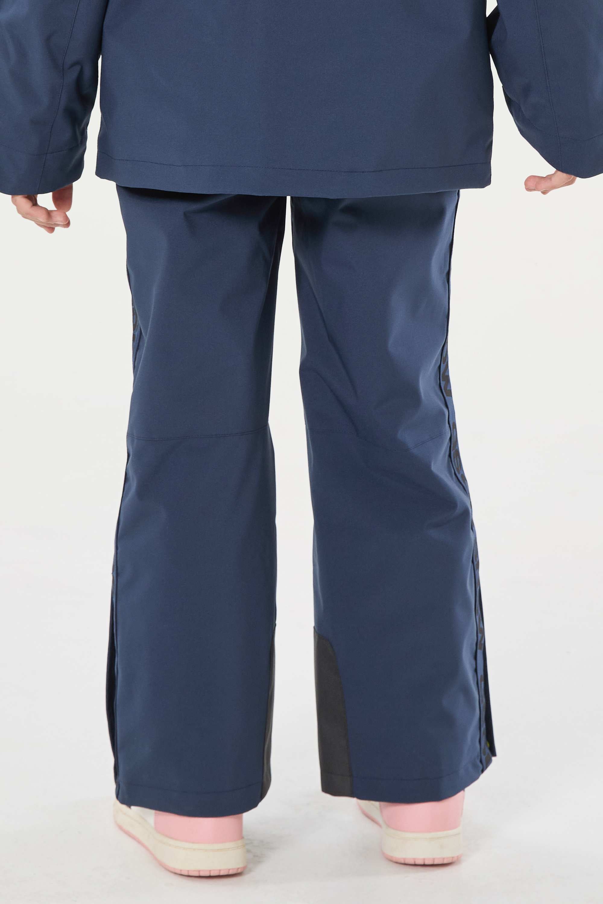 Navy Blue Insulated Ski Pants With Suspenders Snow Pants
