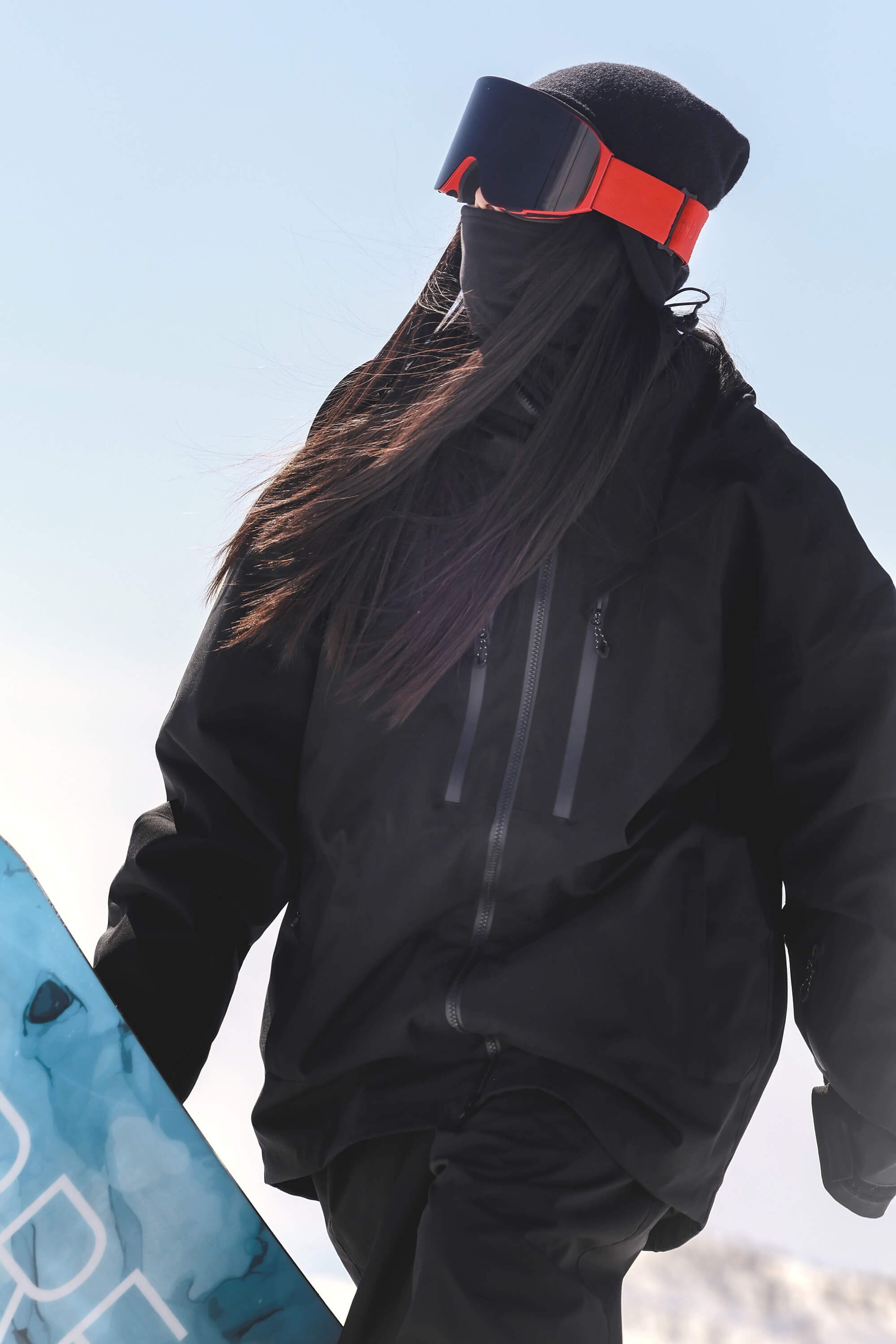 Women's Black Multi-Pocket Dual-Vent Ski Jacket Waterproof Insulated Snow Jacket Main image