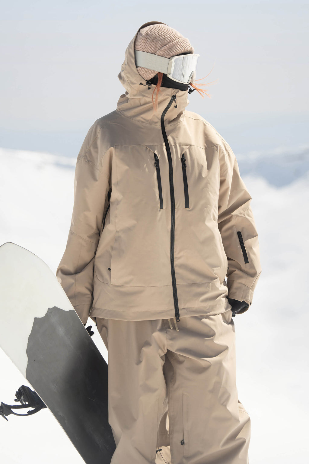 Women's Black Multi-Pocket Dual-Vent Ski Jacket Waterproof Insulated Snow Jacket