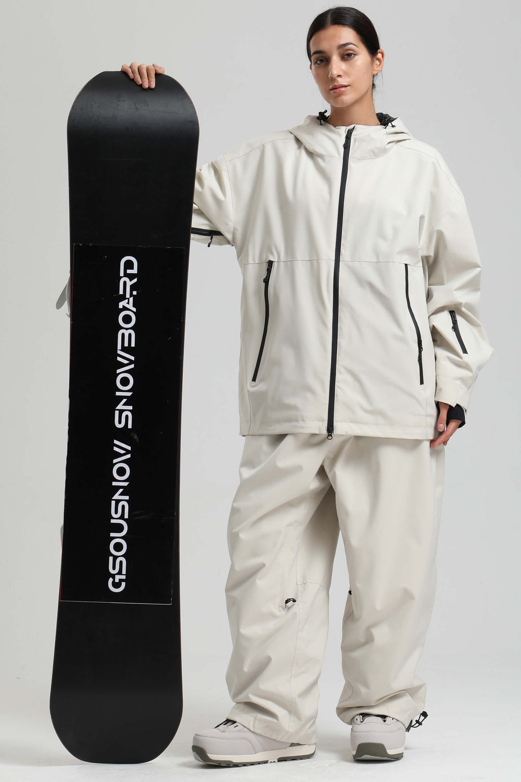 Women's Off White Fully-Sealed Dual-Vent Ski Jacket Minimalist Insulated Snow Jacket