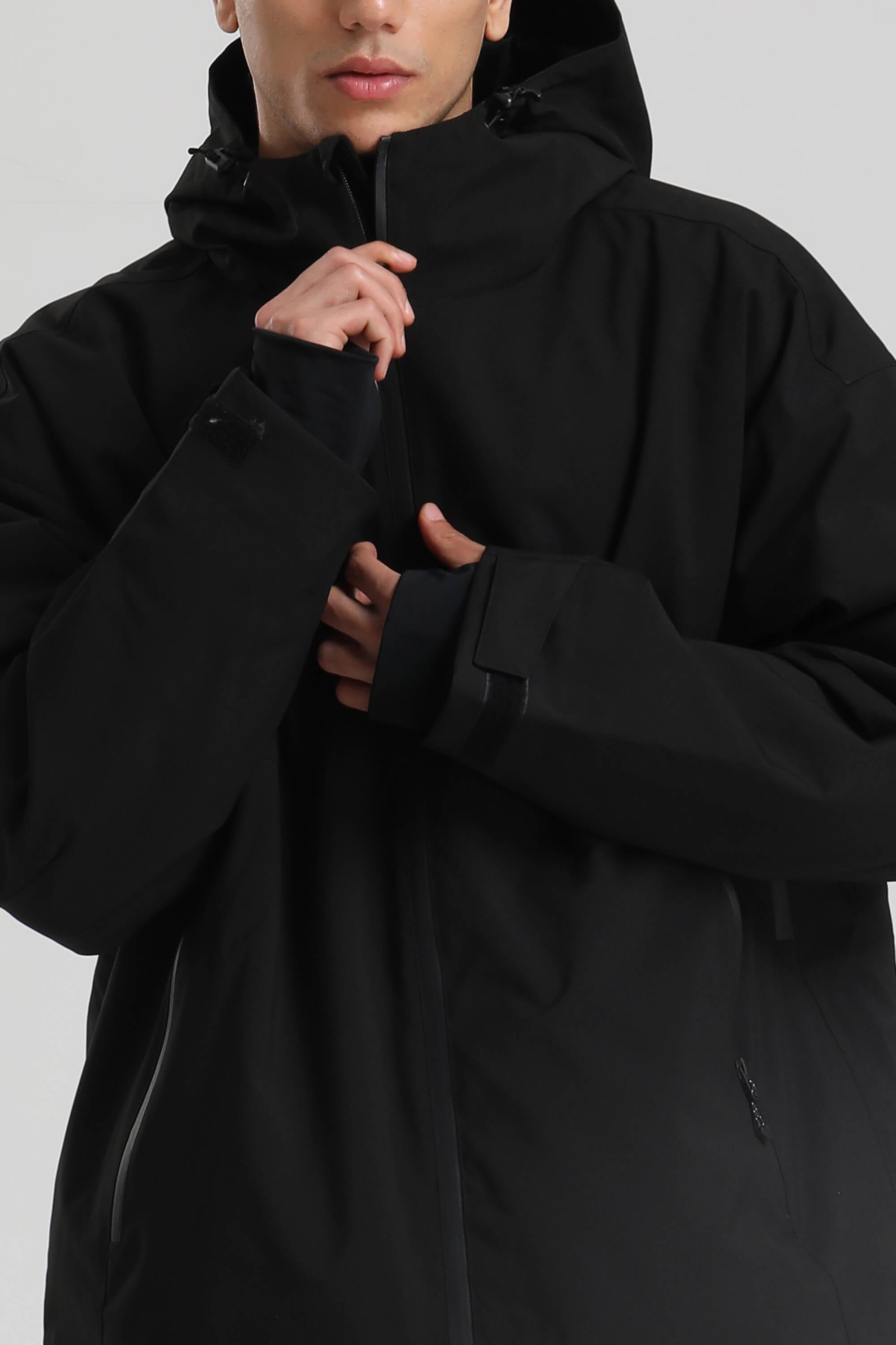 Men's Black Fully-Sealed Dual-Vent Ski Jacket Minimalist Insulated Snow Jacket Secondary image