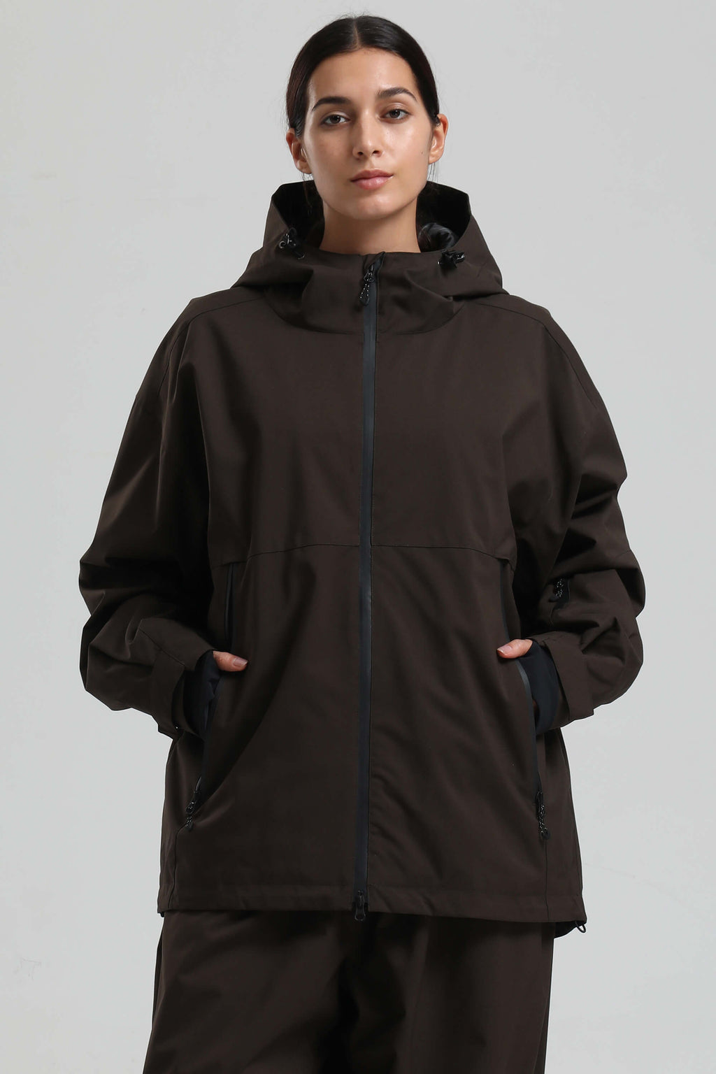 Women's Coffee Fully-Sealed Dual-Vent Ski Jacket Minimalist Insulated Snow Jacket