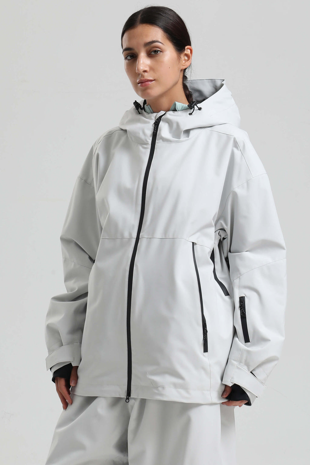 Women's Light Grey Fully-Sealed Dual-Vent Ski Jacket Minimalist Insulated Snow Jacket
