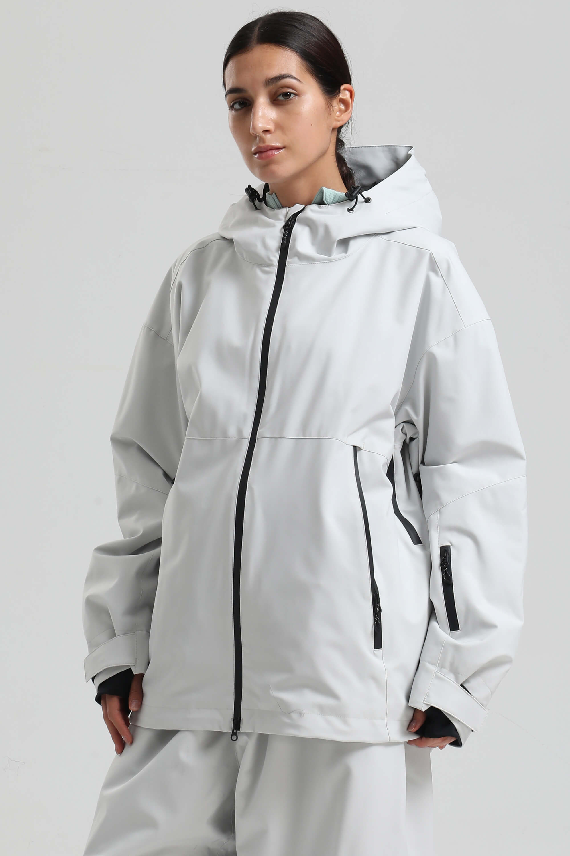 Women's Light Grey Fully-Sealed Dual-Vent Ski Jacket Minimalist Insulated Snow Jacket