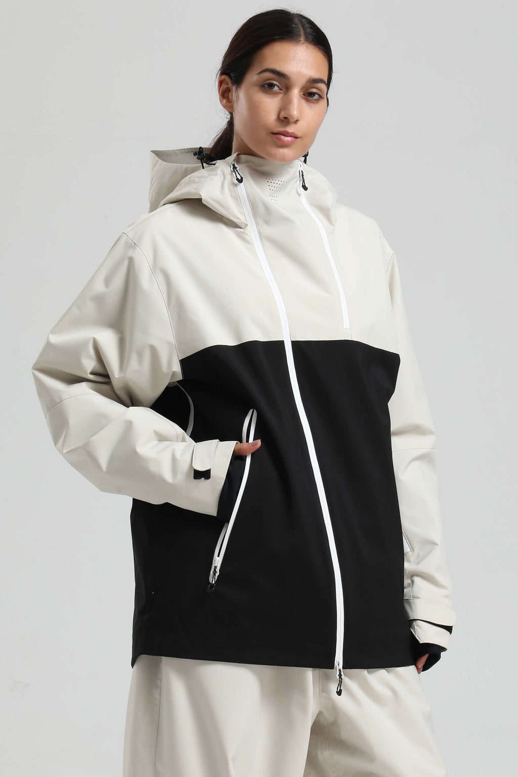 Women's White & Black Asym-Zip Face-Vent Ski Jacket Waterproof Insulated Snow Jacket