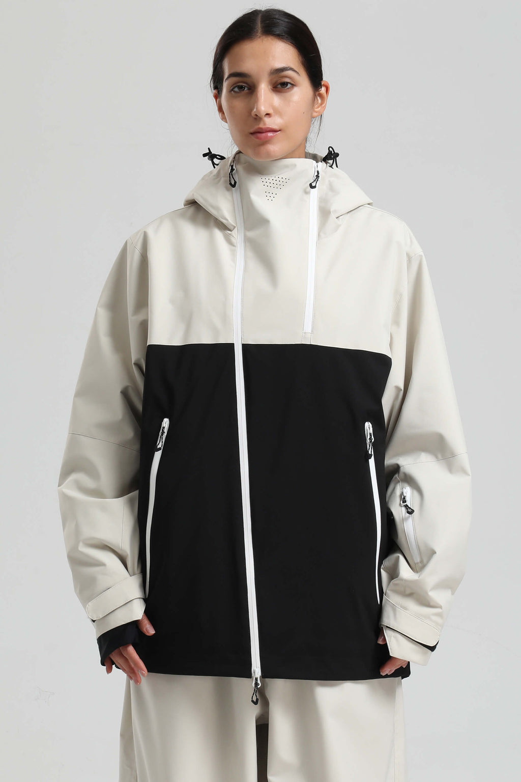Women's White & Black Asym-Zip Face-Vent Ski Jacket Waterproof Insulated Snow Jacket