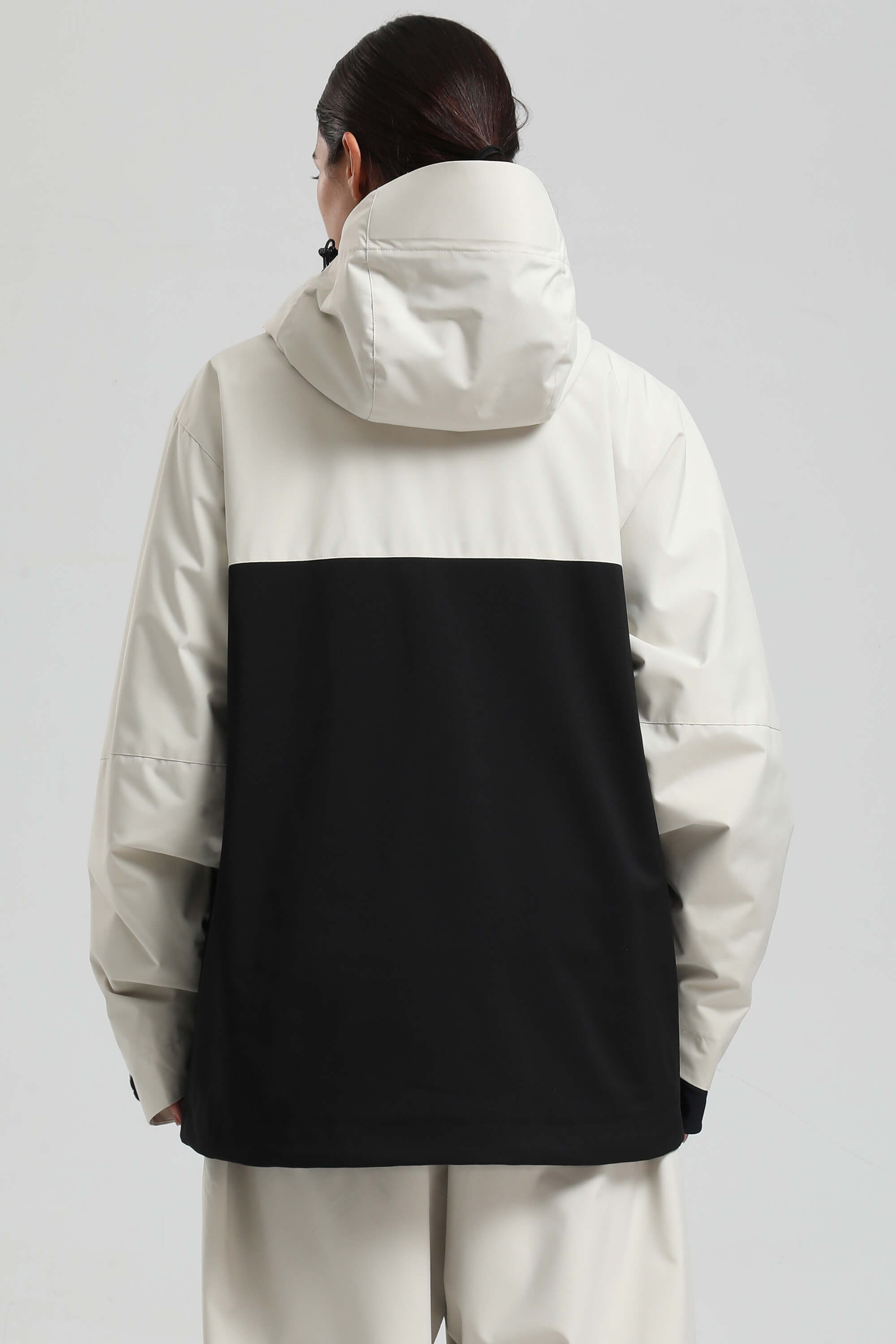 Women's White & Black Asym-Zip Face-Vent Ski Jacket Waterproof Insulated Snow Jacket