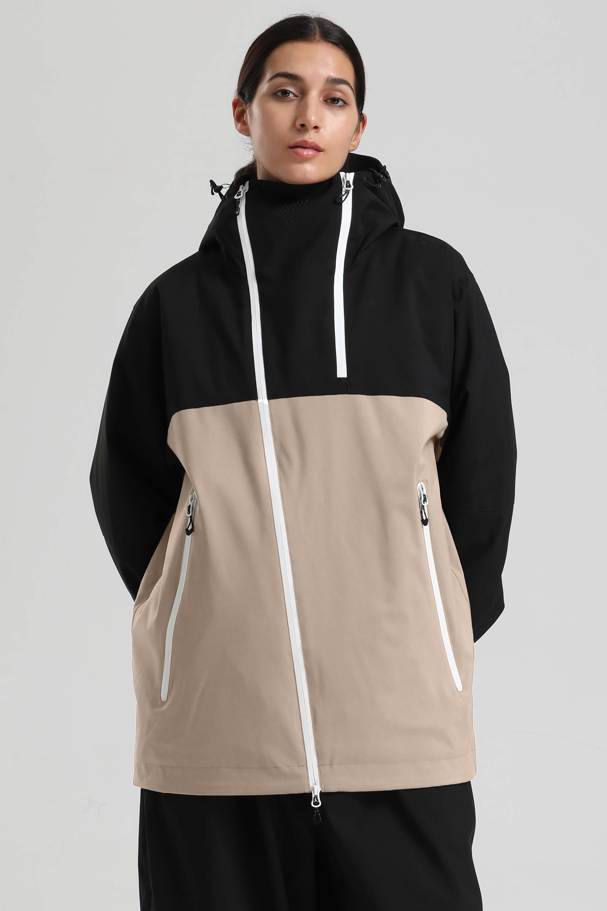 Women's White & Black Asym-Zip Face-Vent Ski Jacket Waterproof Insulated Snow Jacket