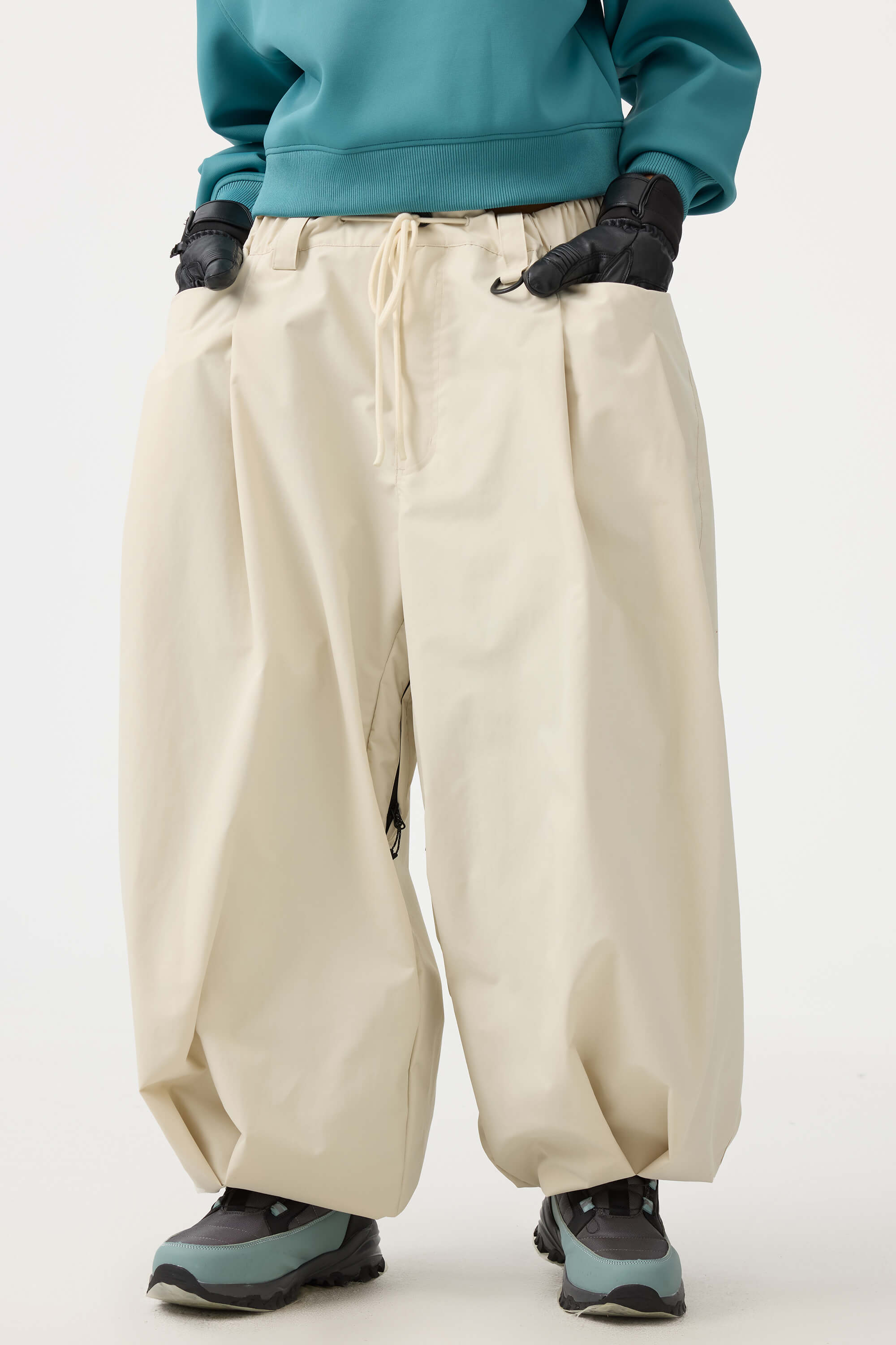 Women's Black Drawstring Baggy Ski Pants Balloon Snow Pants