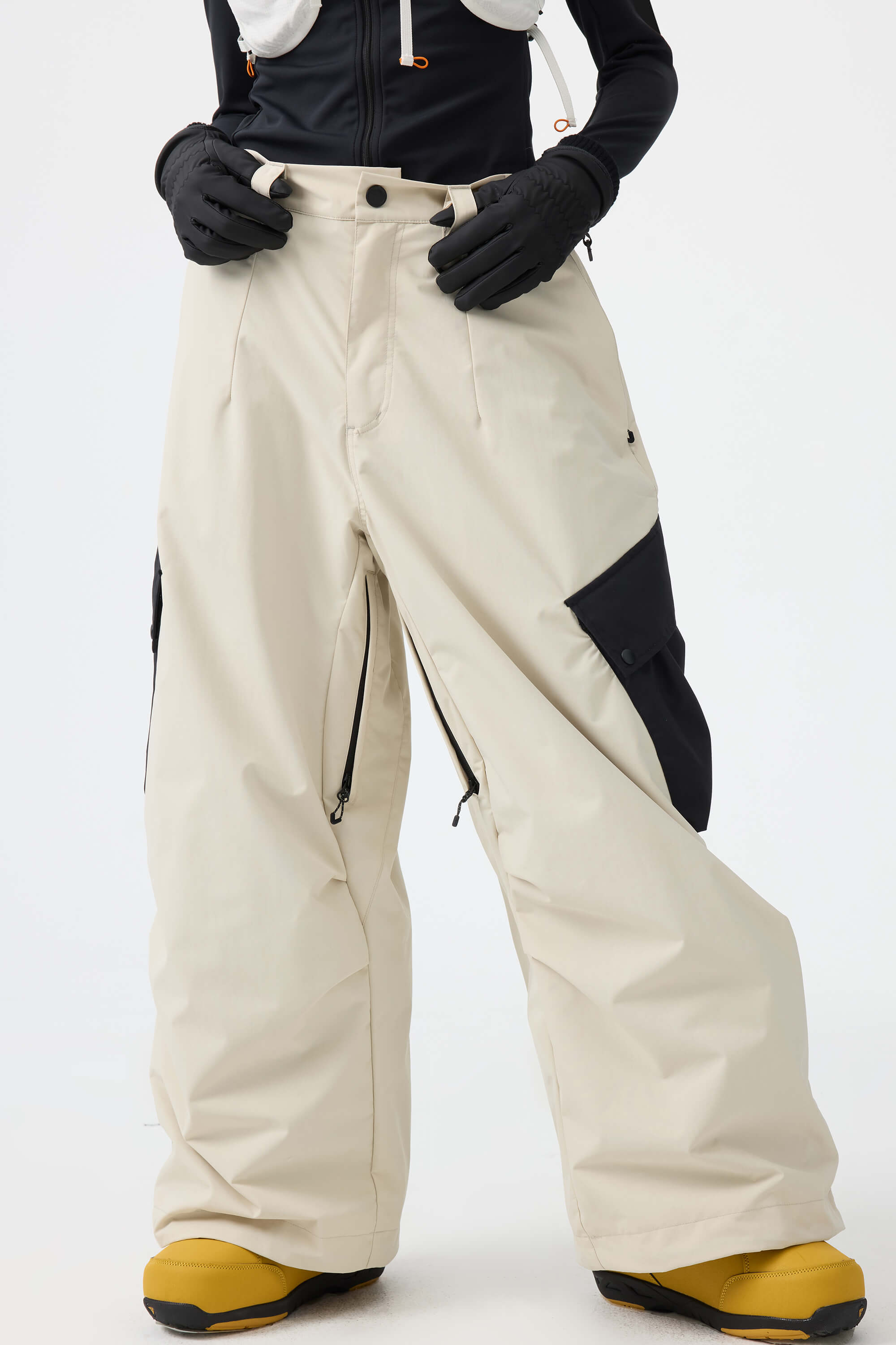 Women's Black Baggy Color-Blocked Ski Pants Cargo Pocket Snow Pants