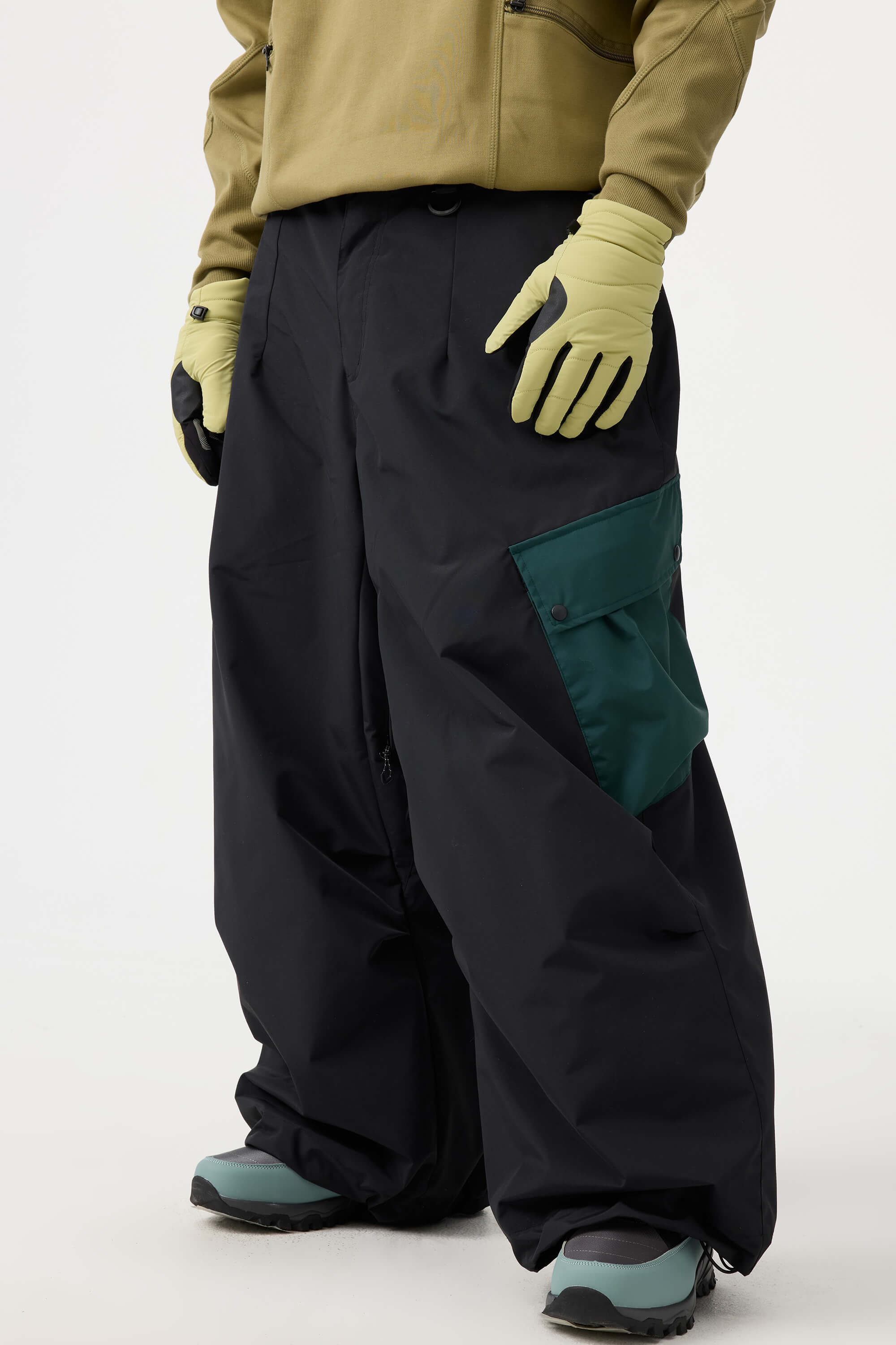 Men's Beige Baggy Color-Blocked Ski Pants Cargo Pocket Snow Pants