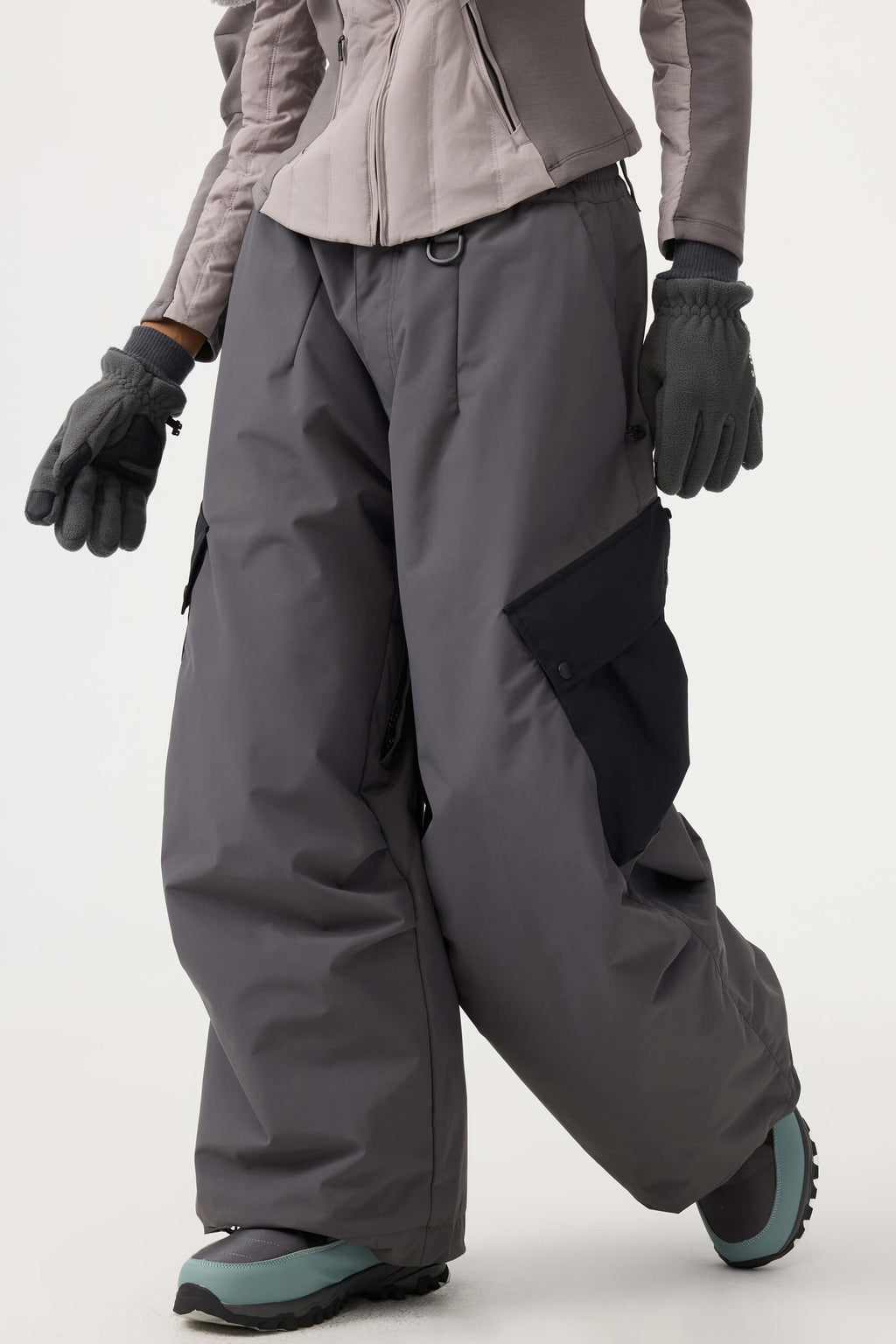 Women's Coffee Baggy Color-Blocked Ski Pants Cargo Pocket Snow Pants