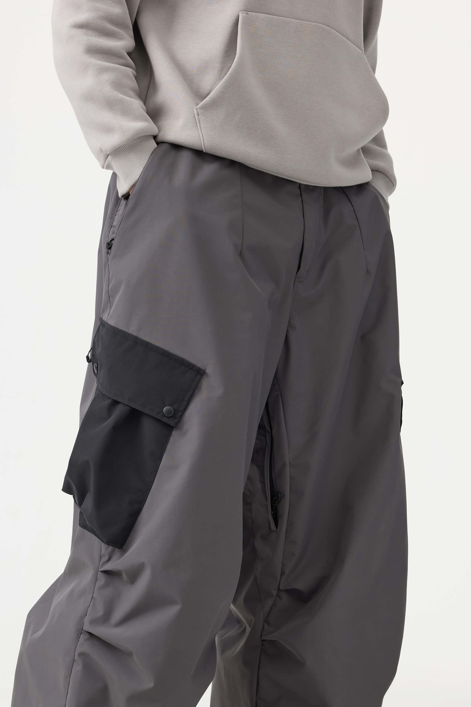 Men's Beige Baggy Color-Blocked Ski Pants Cargo Pocket Snow Pants