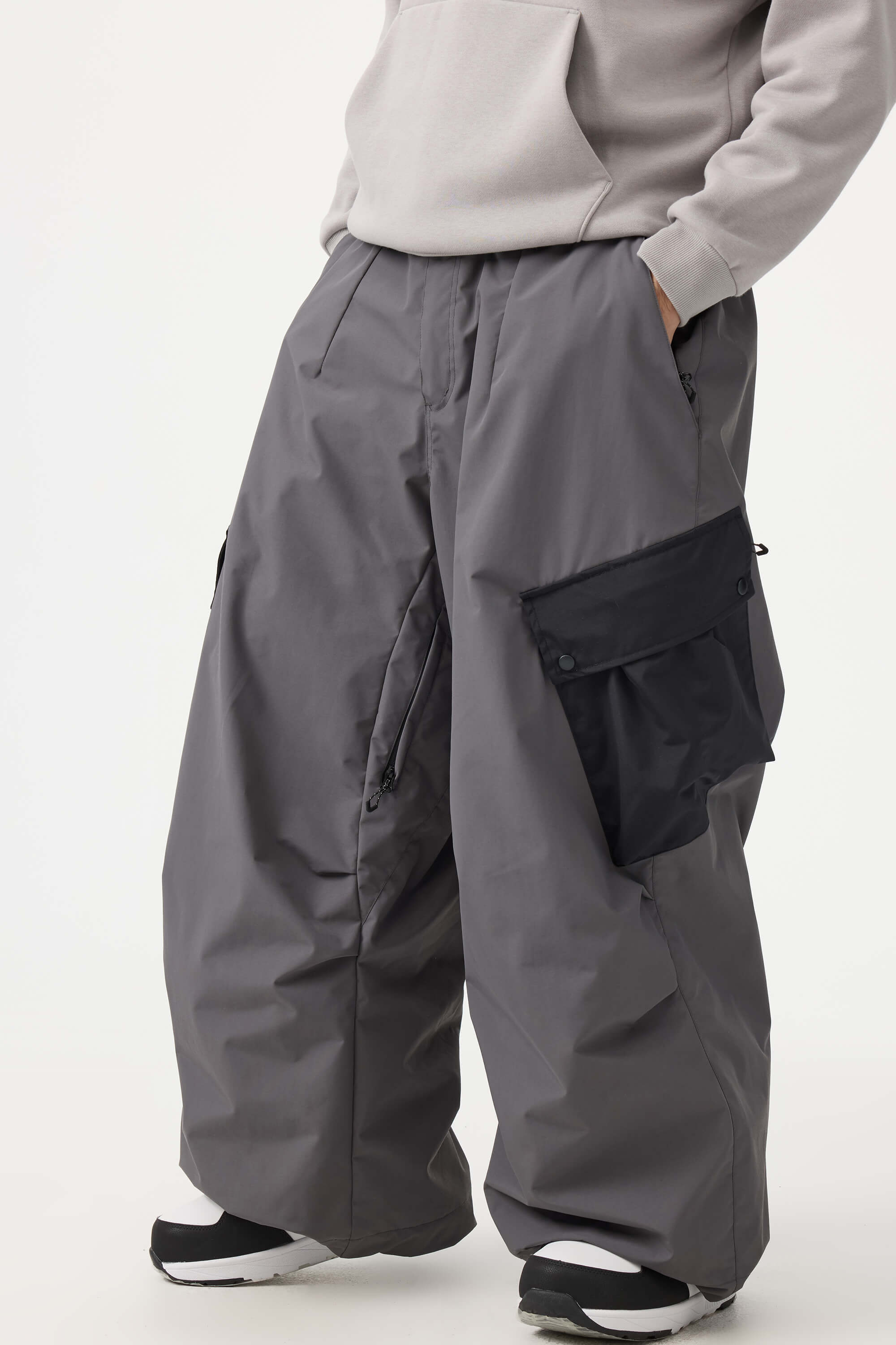 Men's Black Baggy Color-Blocked Ski Pants Cargo Pocket Snow Pants