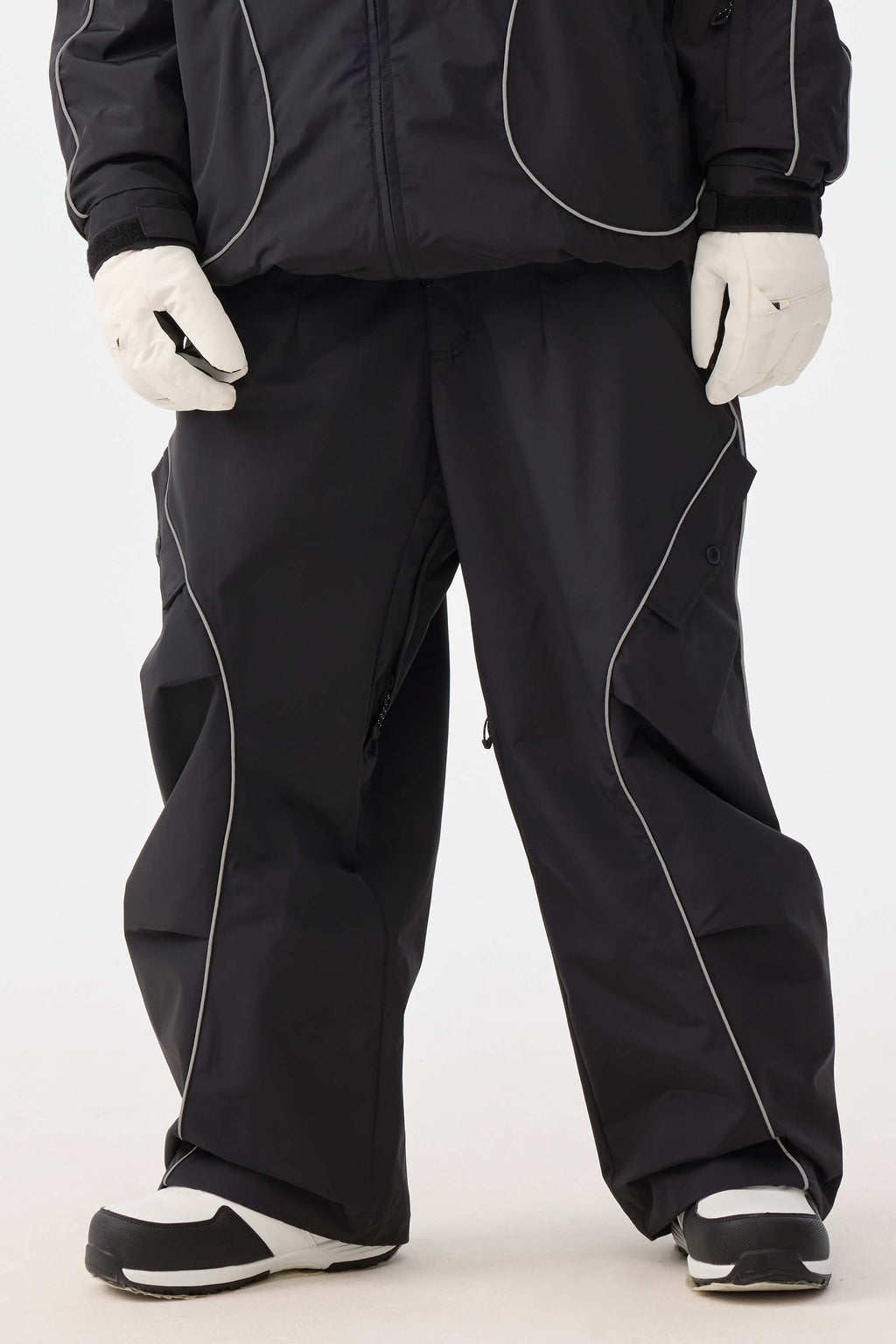 Women's Black Retro Track Ski Pants Reflective Piping Baggy Snow Pants