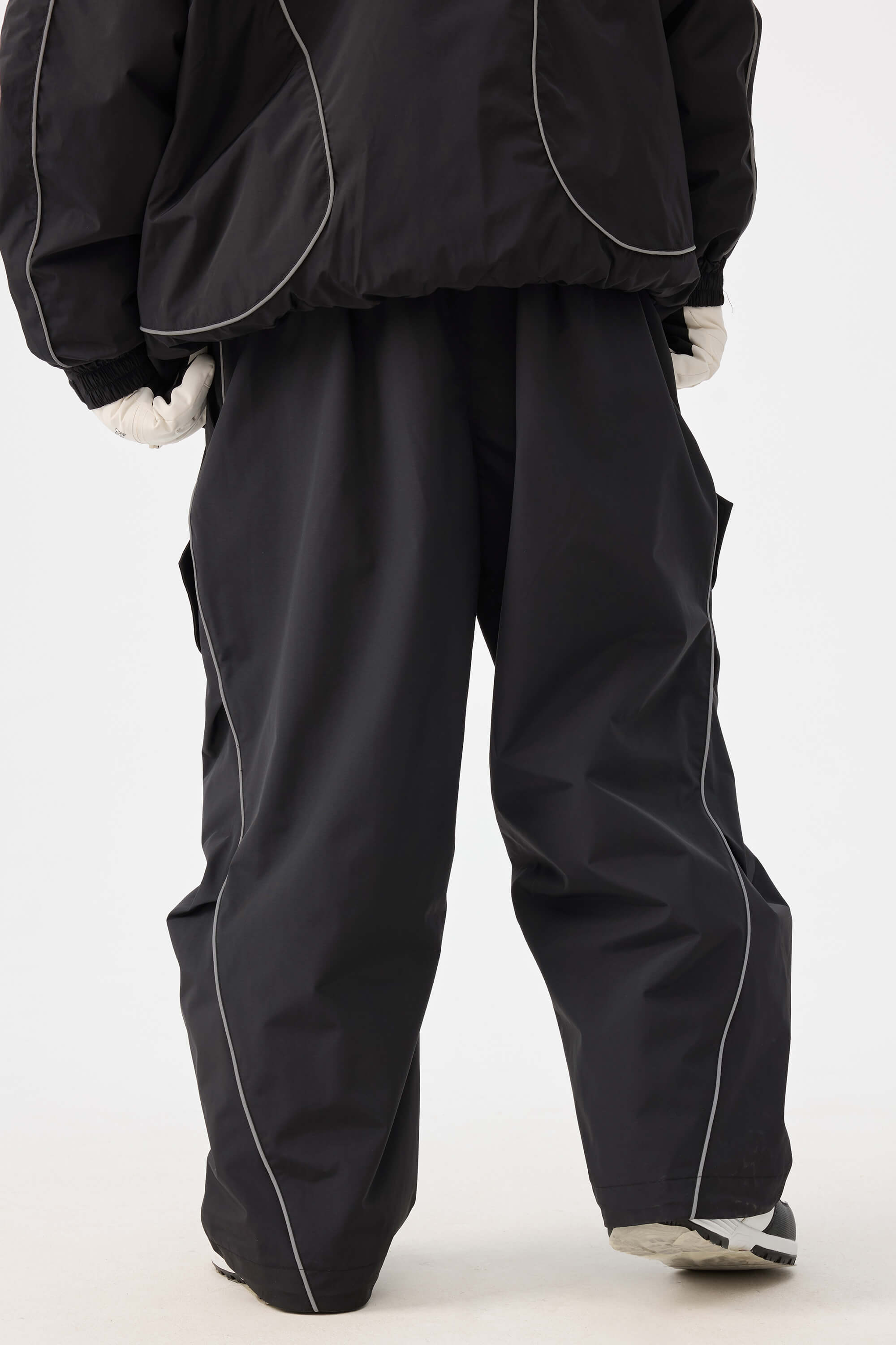 Women's Black Retro Track Ski Pants Reflective Piping Baggy Snow Pants