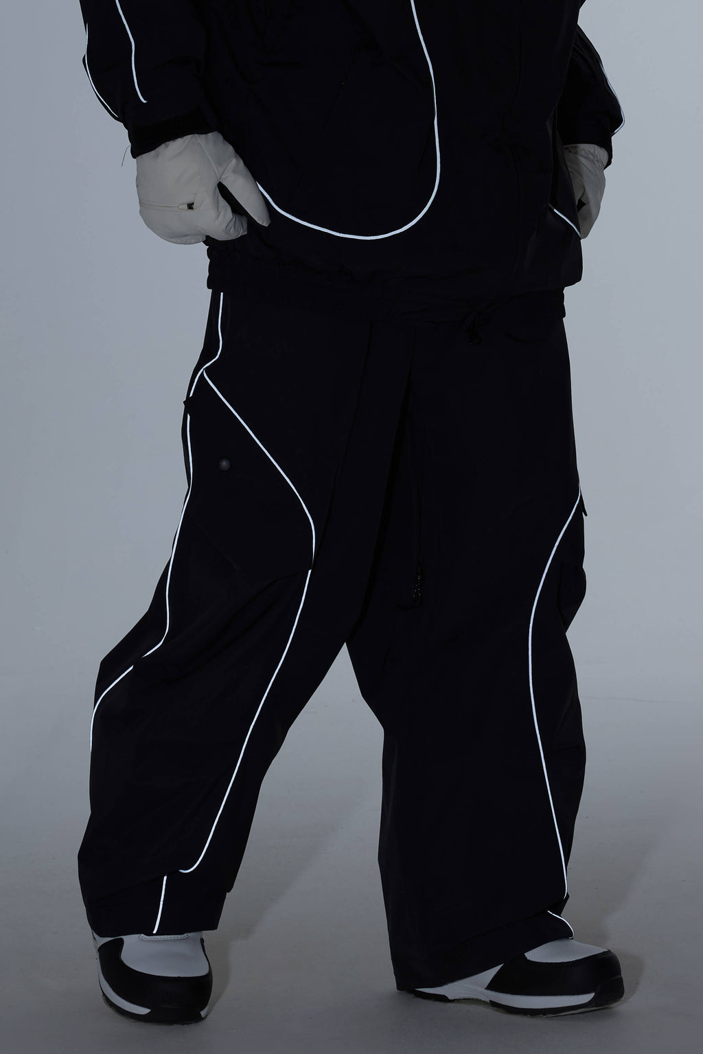 Women's Coffee Retro Track Ski Pants Reflective Piping Baggy Snow Pants