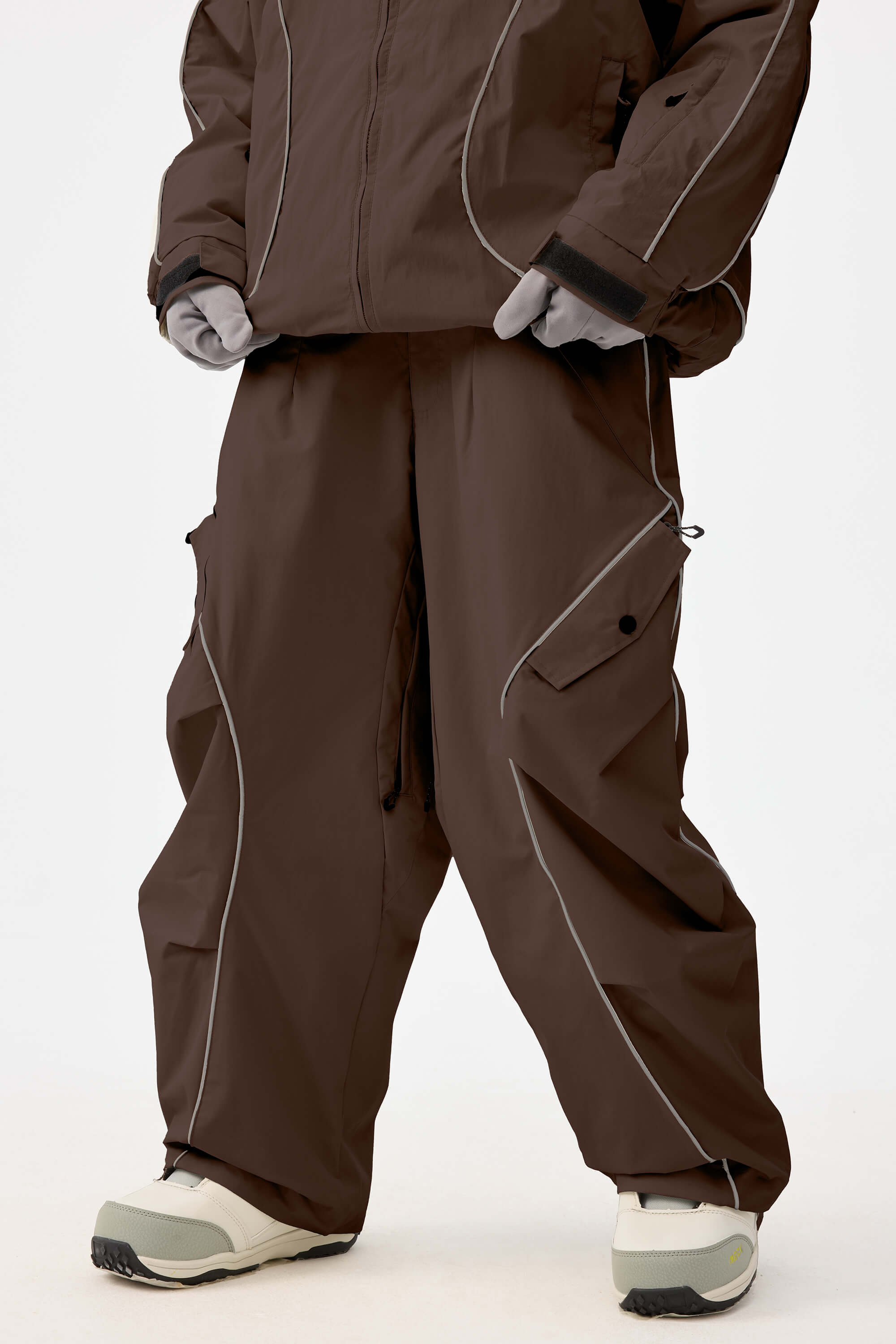 Women's Coffee Retro Track Ski Pants Reflective Piping Baggy Snow Pants Main image