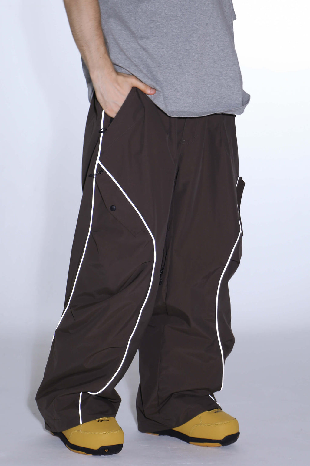 Women's Black Retro Track Ski Pants Reflective Piping Baggy Snow Pants