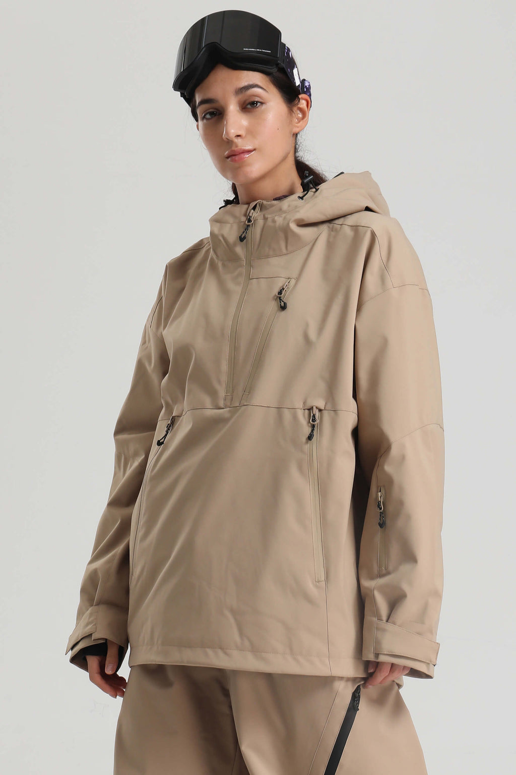 Women's Black Side-Zip Vented Ski Anorak Fully-Sealed Insulated Snow Anorak