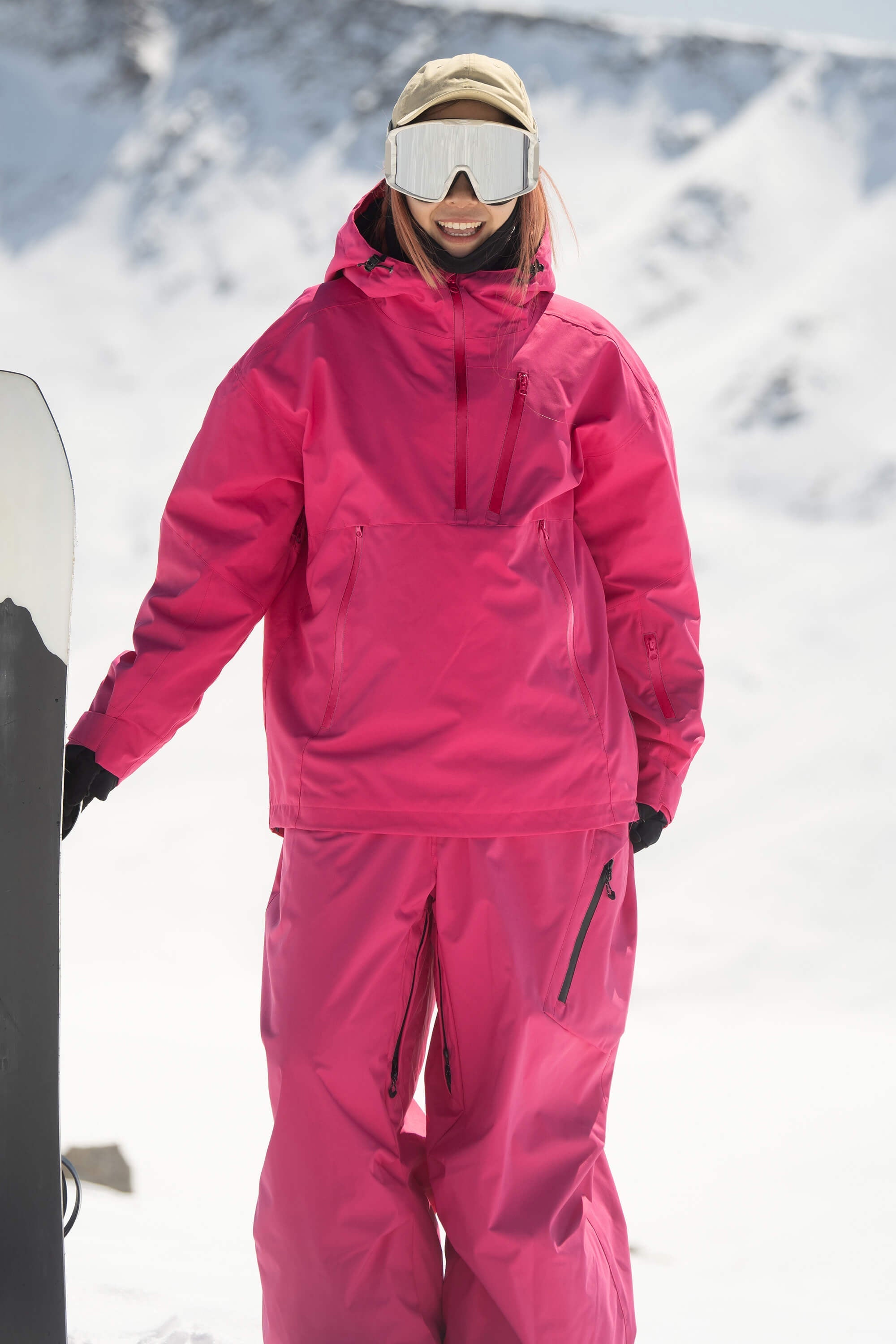 Women's Black Side-Zip Vented Ski Anorak Fully-Sealed Insulated Snow Anorak