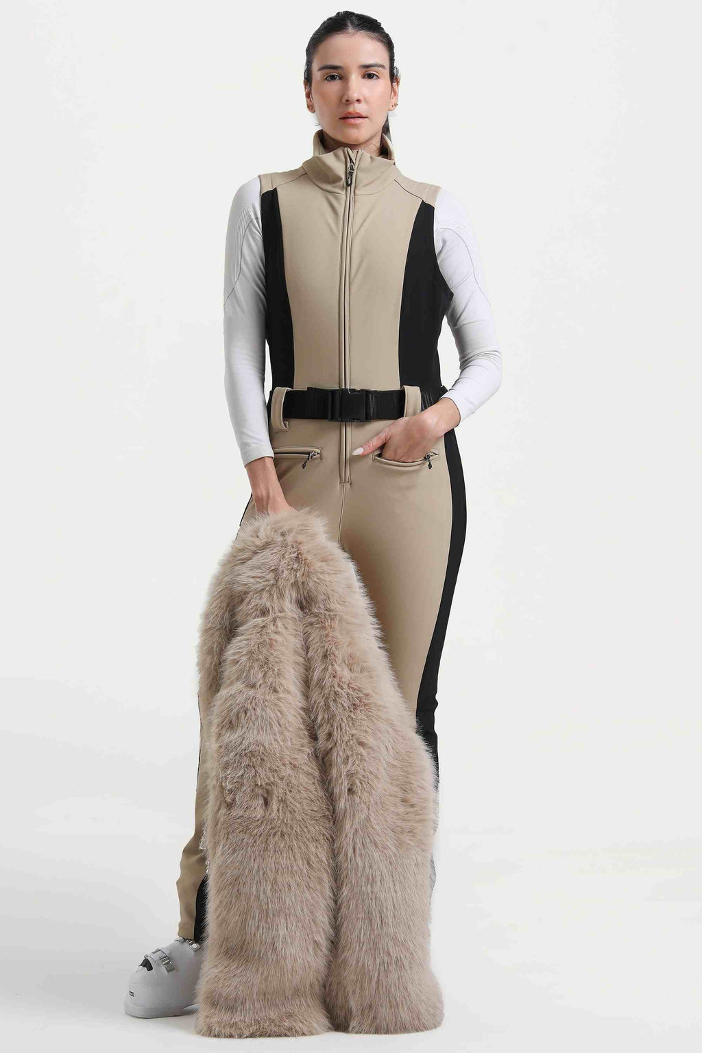Women's Black Slim-Fit Detachable Faux Fox Fur Flared-Leg One-Piece Ski Suit Snowboard Suit