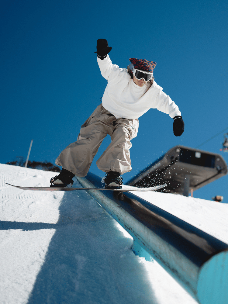 Women's  Snowboard Pants Super Baggy Snow Pants